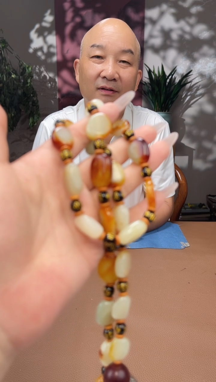 和田玉未镶嵌颈饰A182