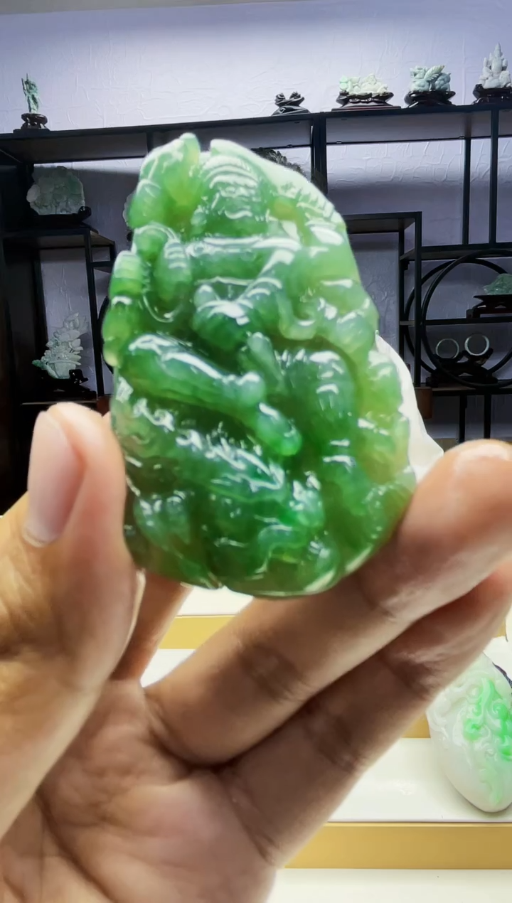 【闪购商品】定制翡翠未镶嵌毛货03080159