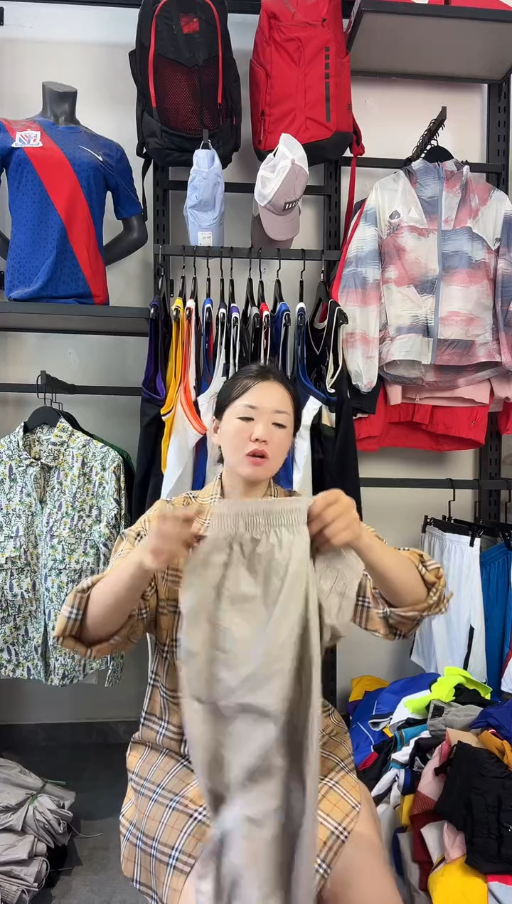 362编码 耐克卫衣服饰过款为准 尺码·XS39.9
