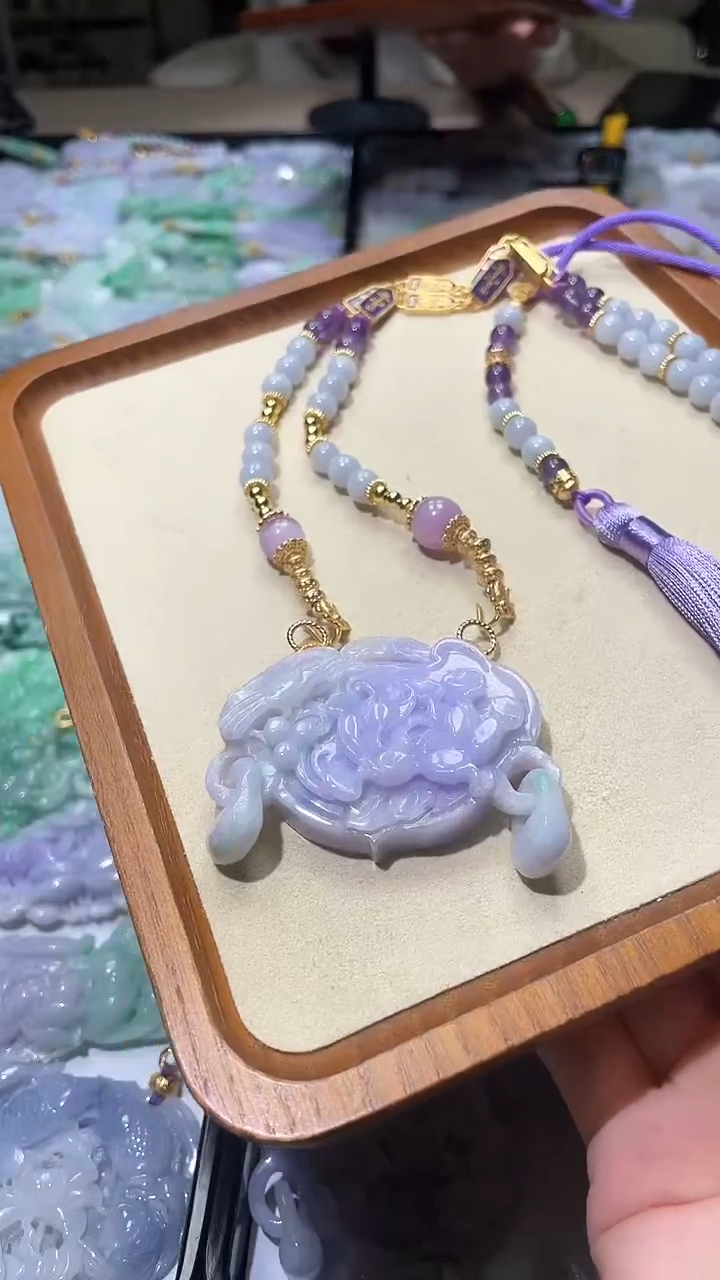 【闪购商品】翡翠颈饰未镶嵌吊坠