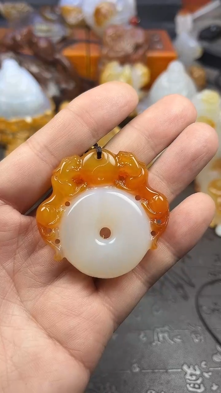 【闪购商品】玛瑙/玉髓吊坠未镶嵌1
