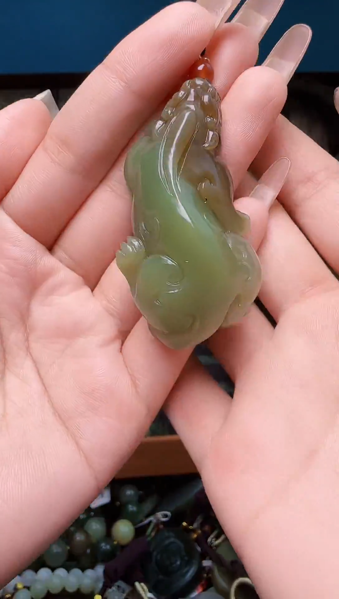 颈饰未镶嵌和田玉1