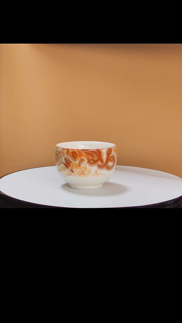 【闪购商品】凤凰花纹精美主人杯