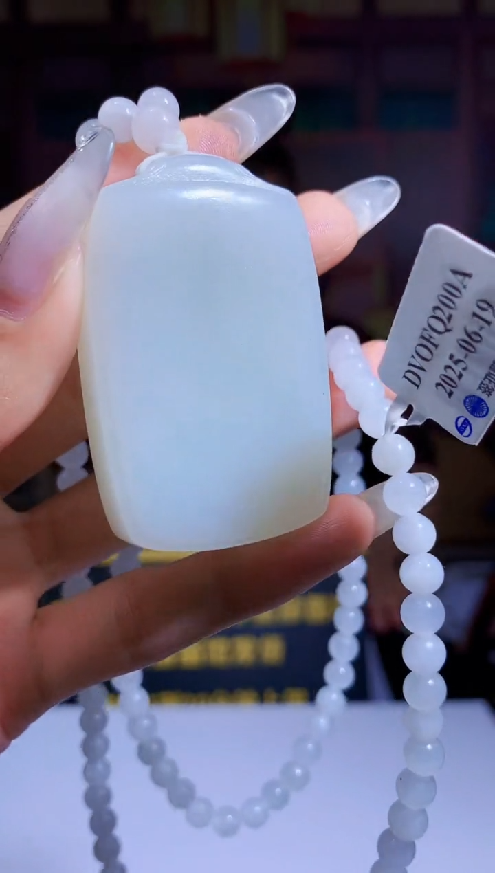 定制和田玉boss天然和田玉（拍一发一）