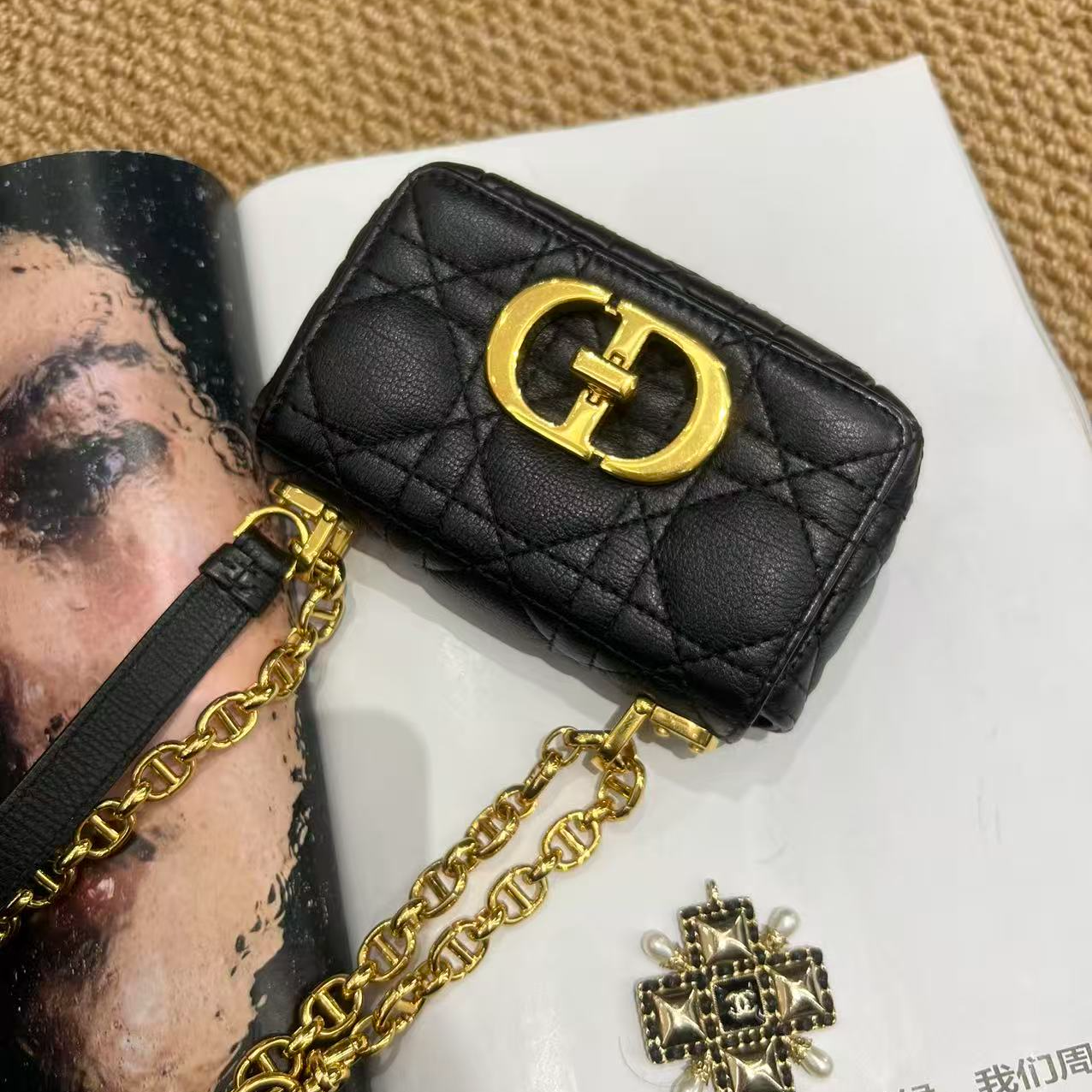 95新 DIOR/迪奥 迪奥黑金mini链条单肩包A1560