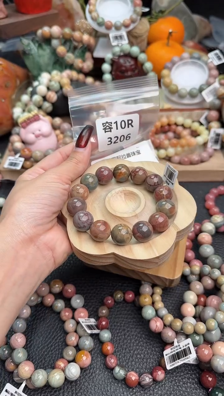 【闪购商品】石英质玉手链未镶嵌10R3206