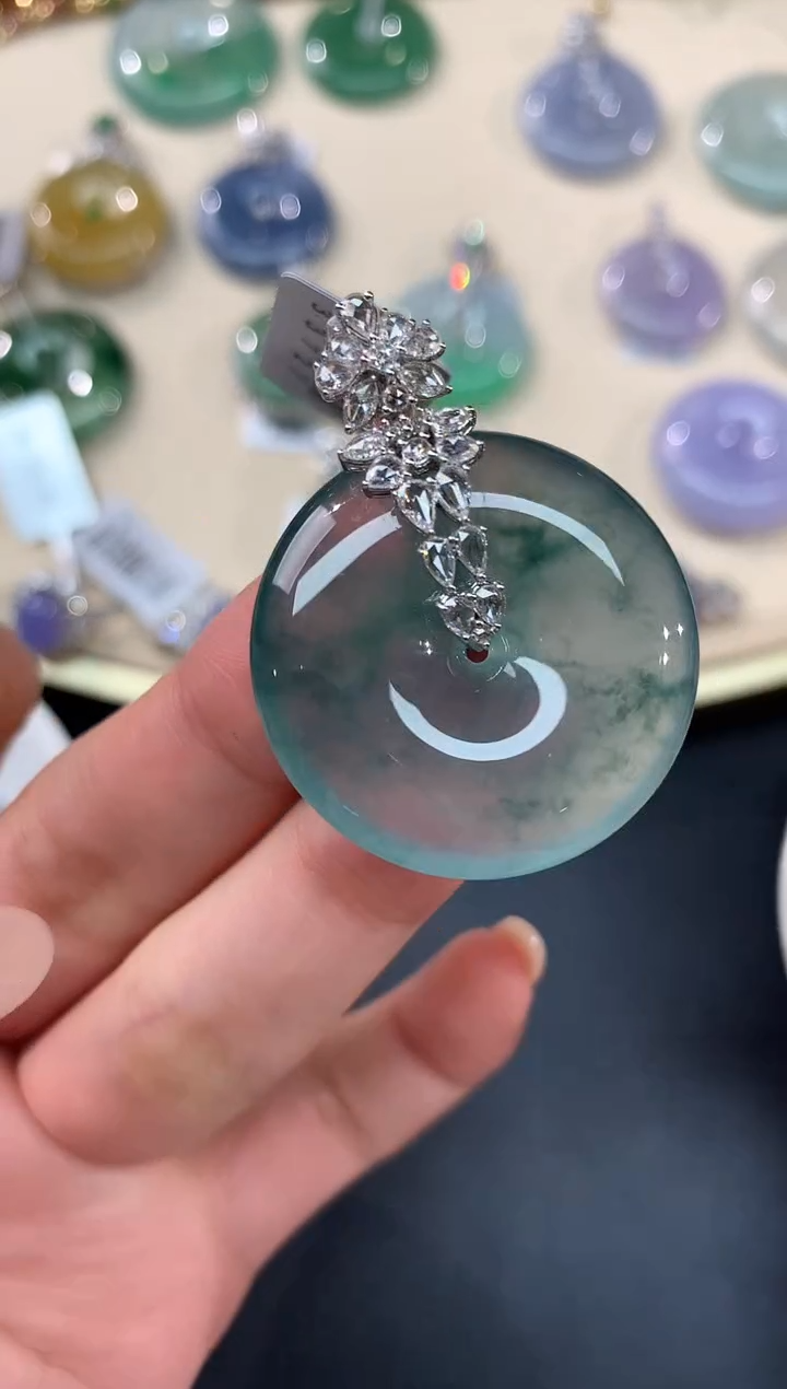 【闪购商品】翡翠吊坠(不含链)18K金镶嵌A210|79800