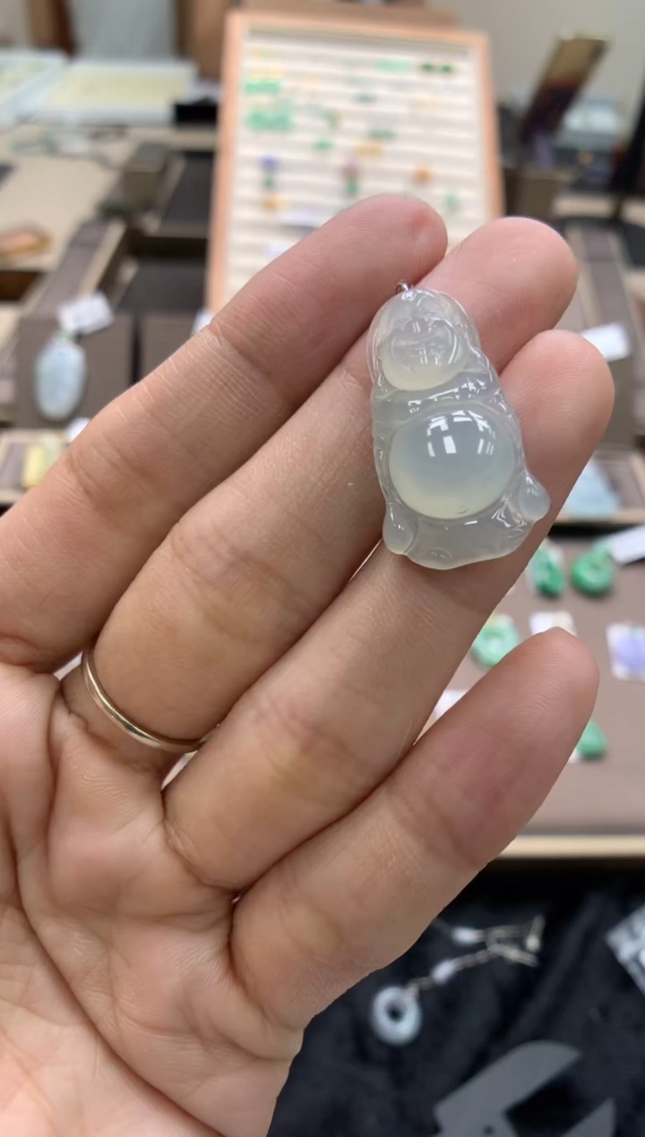 颈饰未镶嵌翡翠佛公