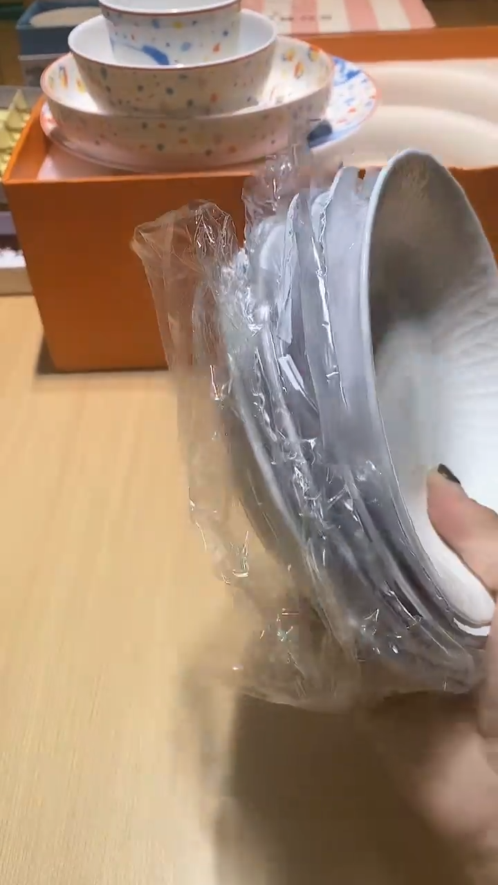 【闪购商品】瓷片锅碗瓢盆一件不剩