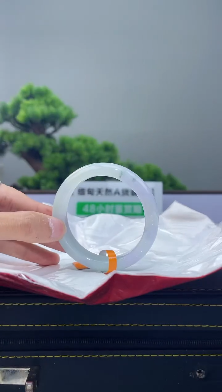 【闪购商品】翡翠手镯未镶嵌手镯14