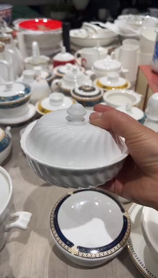 骨瓷隆达骨瓷炖盅1个