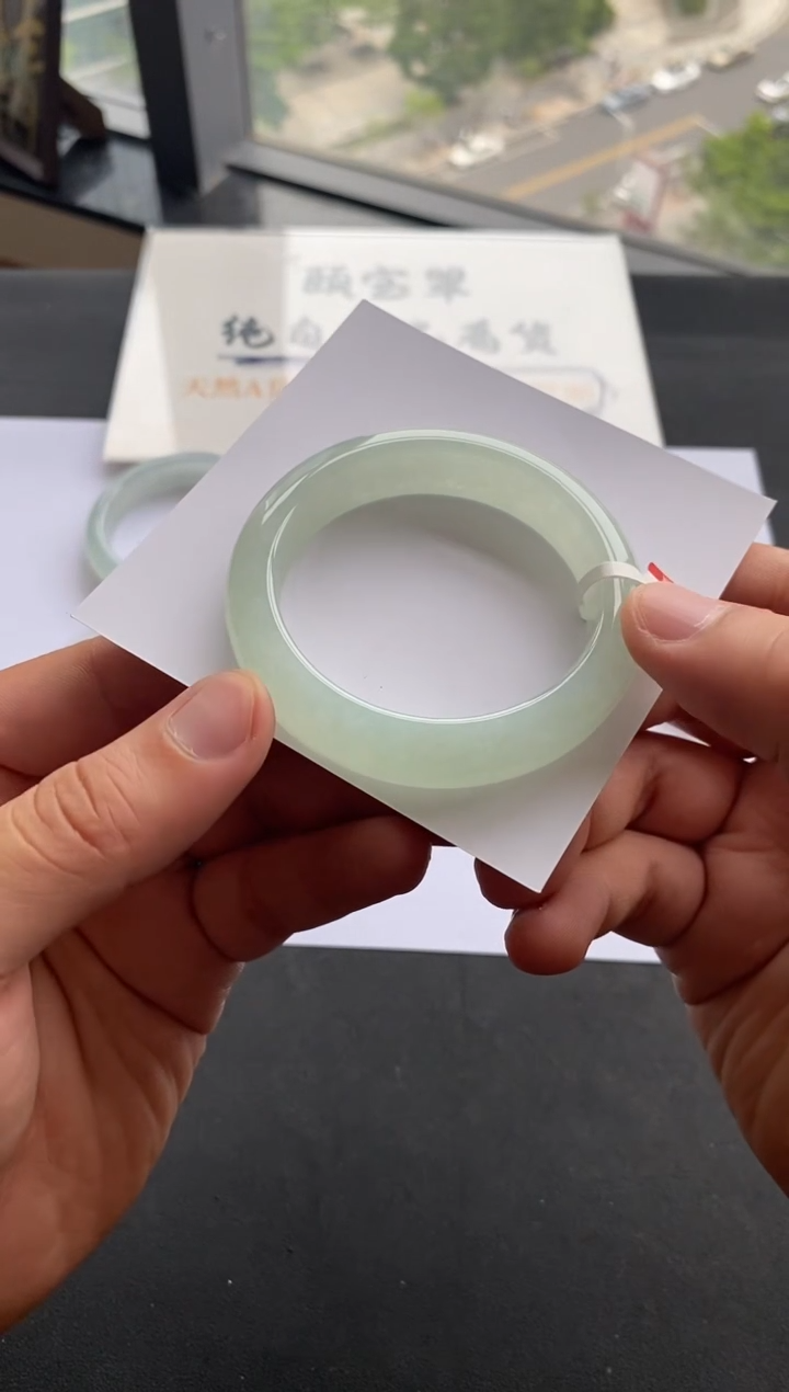 翡翠手镯未镶嵌28号52.8*12.9*9.2正圈