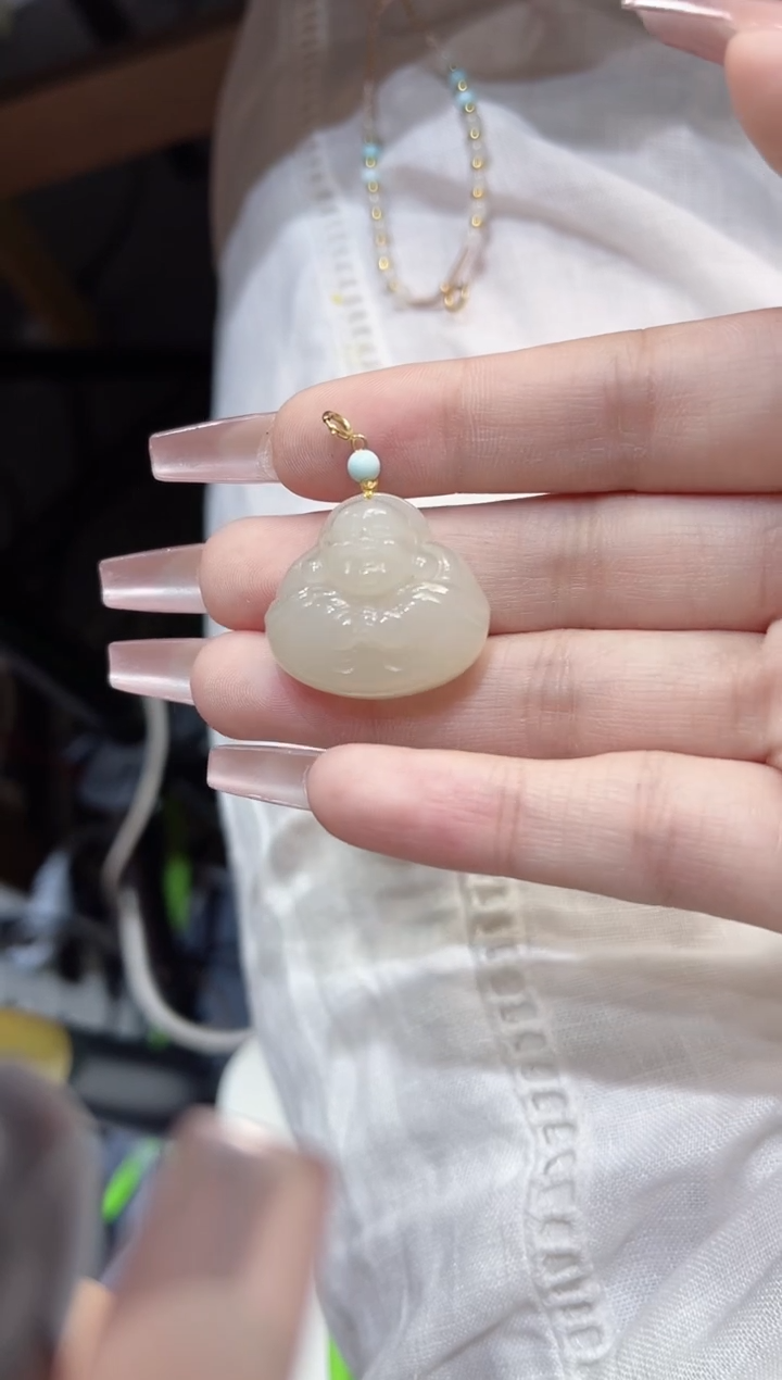 和田玉18K金镶嵌吊坠(不含链)多样性发货其一默认天然特征