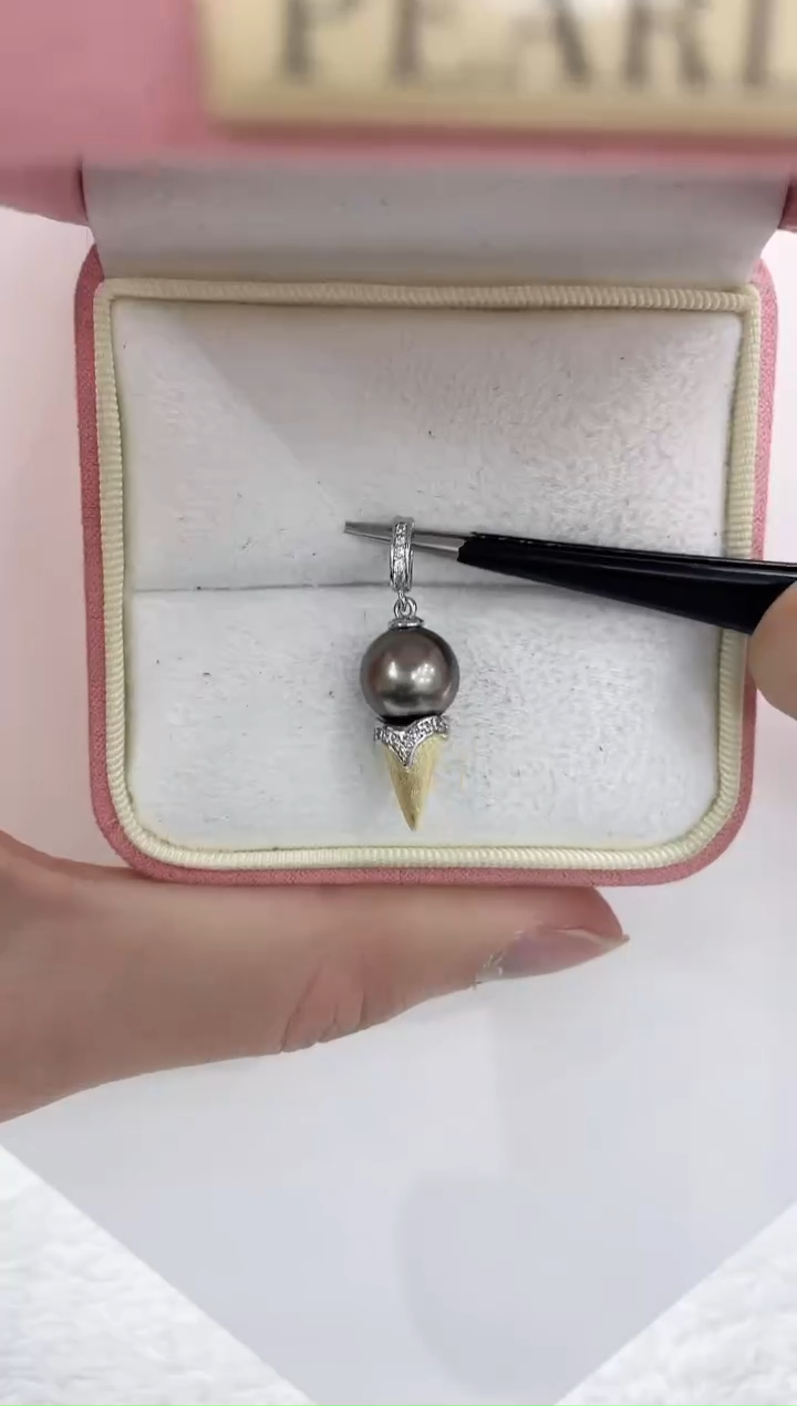 【闪购商品】海水珍珠吊坠(不含链)银S925镶嵌海水珍珠吊坠