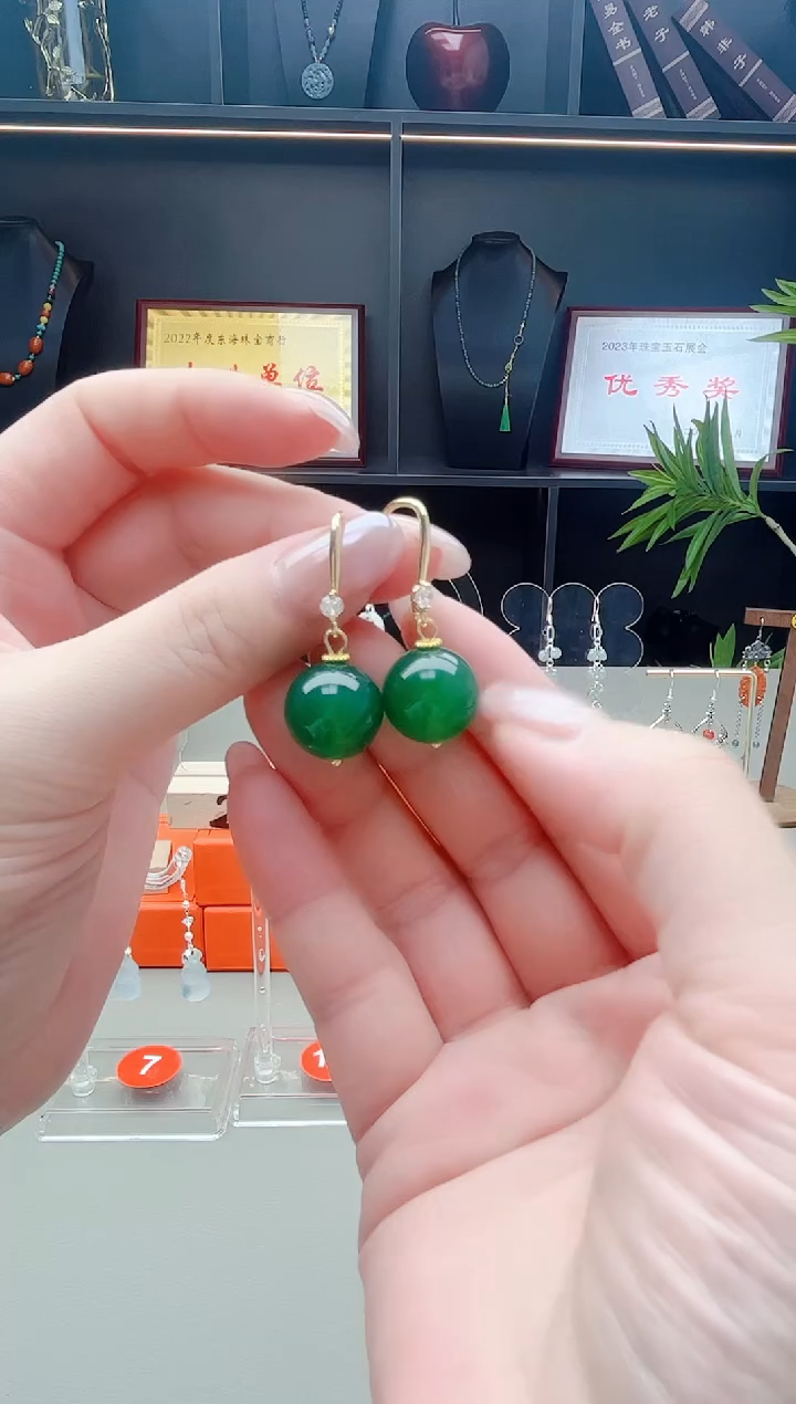 未镶嵌耳钉玛瑙/玉髓A6 