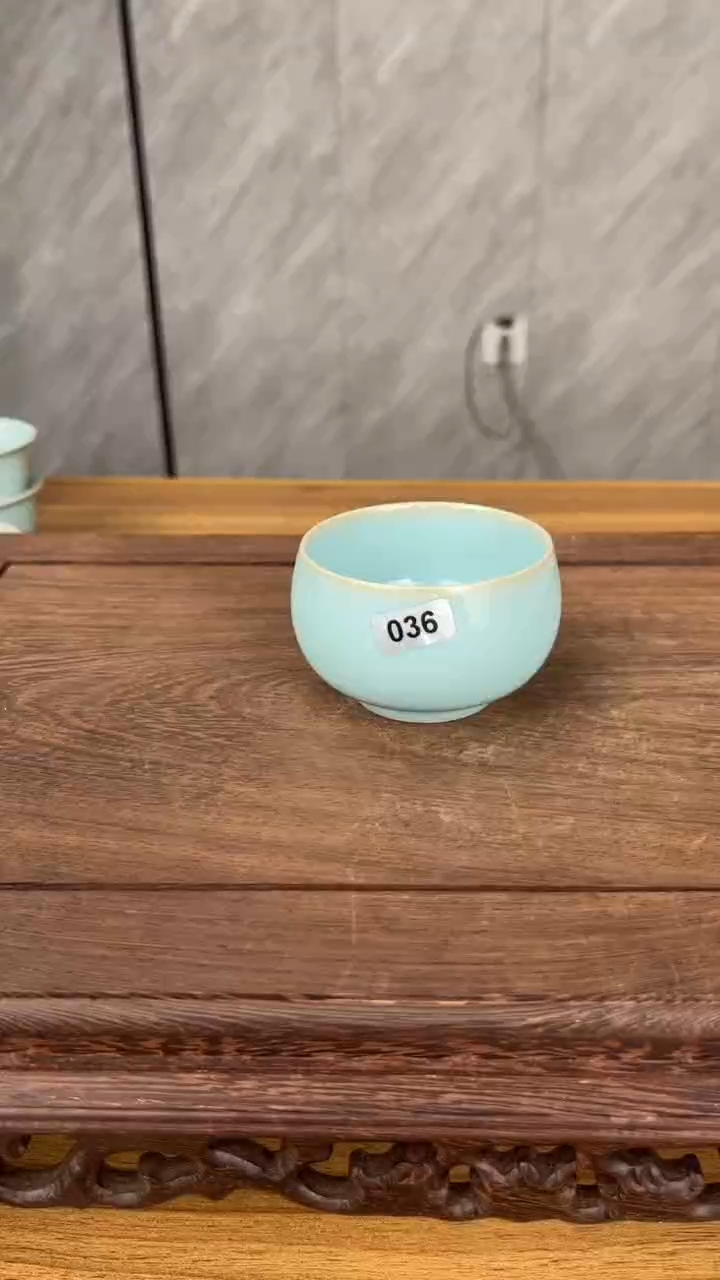 杯036号天青釉罗汉杯微微不完美裸发
