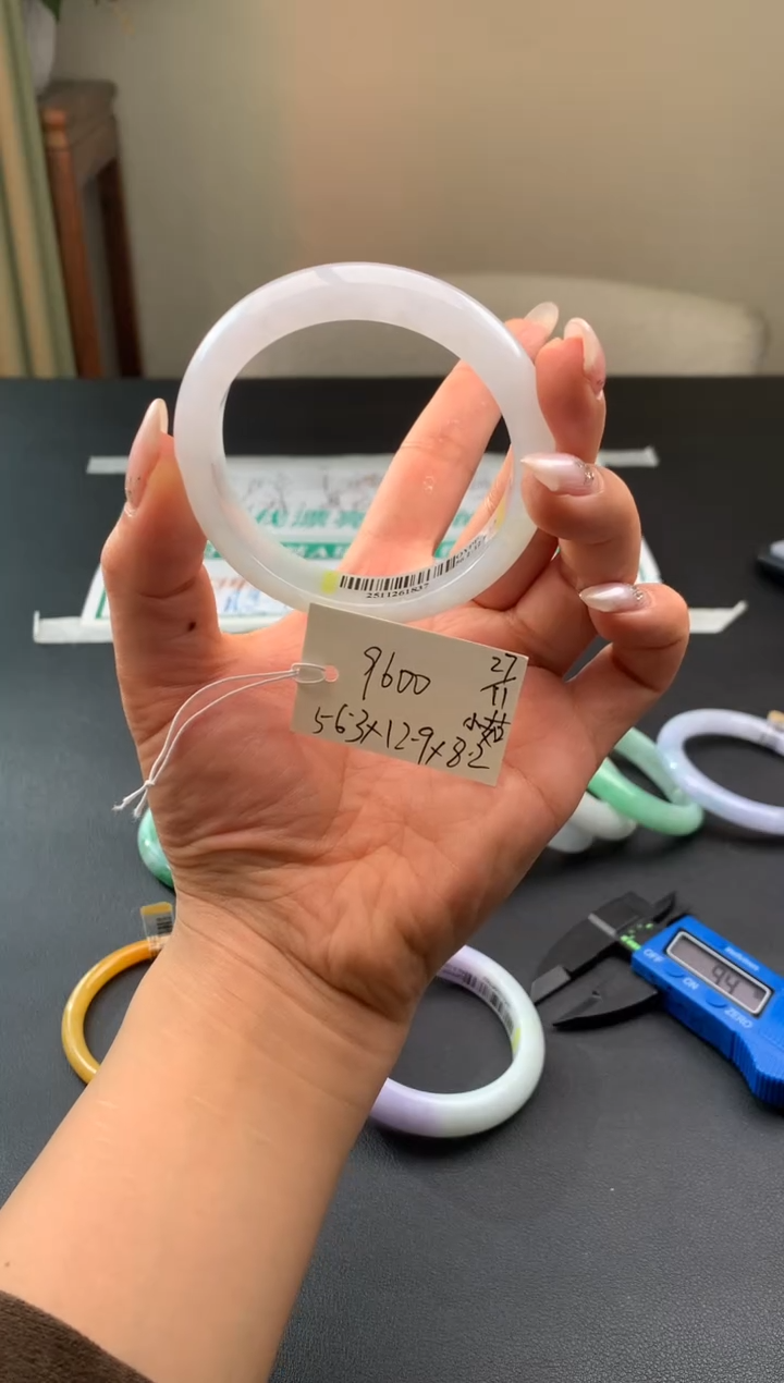 未镶嵌手镯翡翠翡翠手镯 下单联系小耳机#