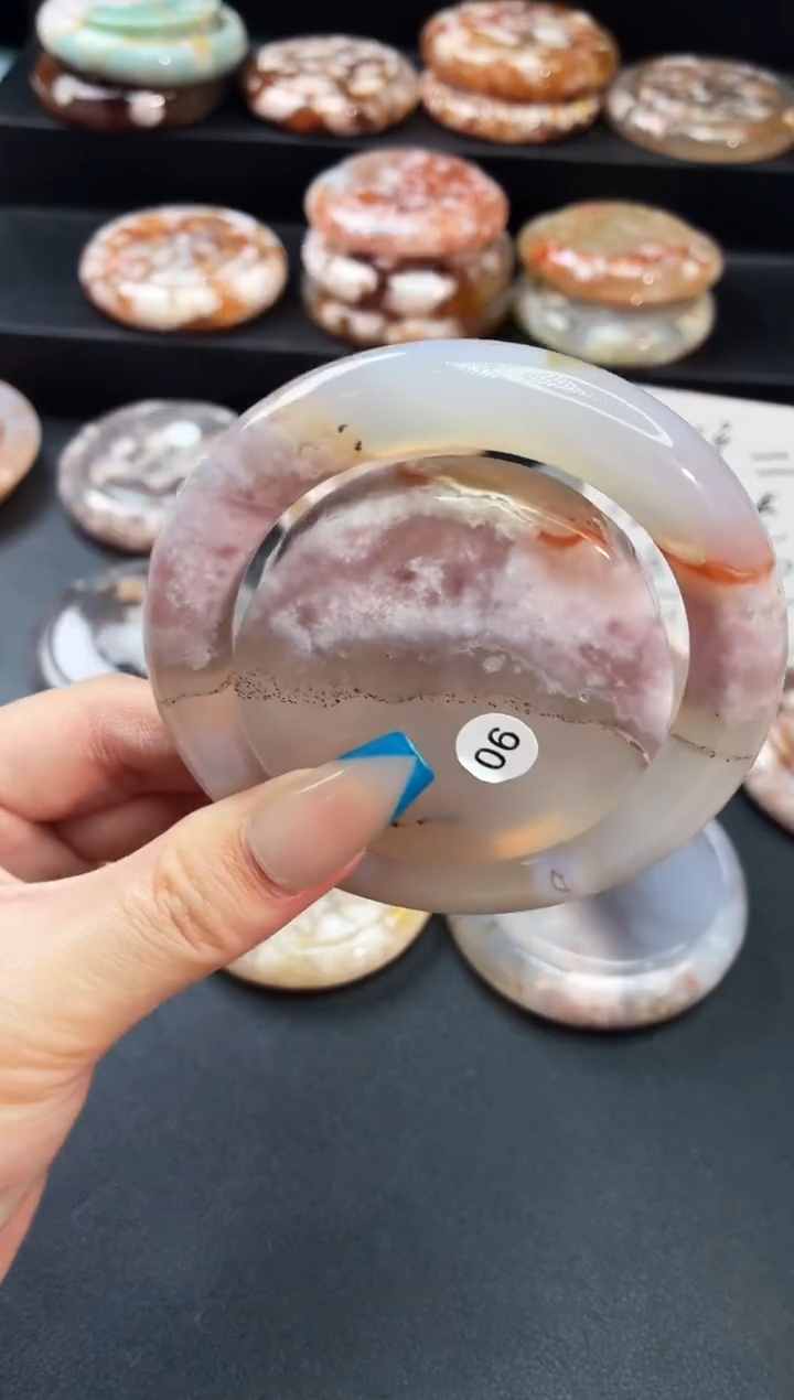 手镯玛瑙/玉髓未镶嵌石英质玉57圈56/57带(赠送镯心)