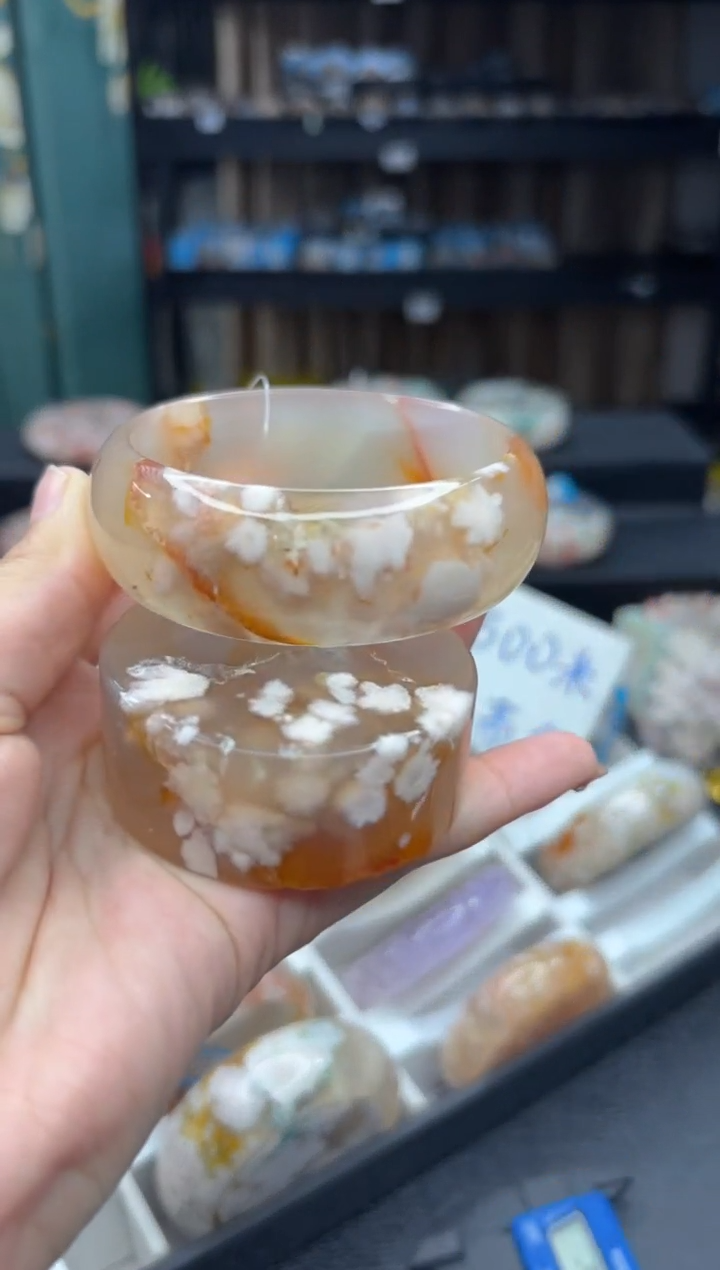 【闪购商品】石英质玉手镯未镶嵌149（57圈赠送镯心）