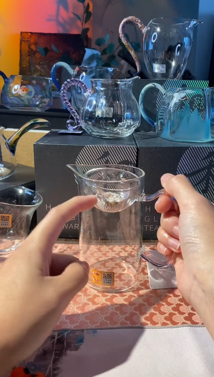 沁润茶海，紫色。。。。。。