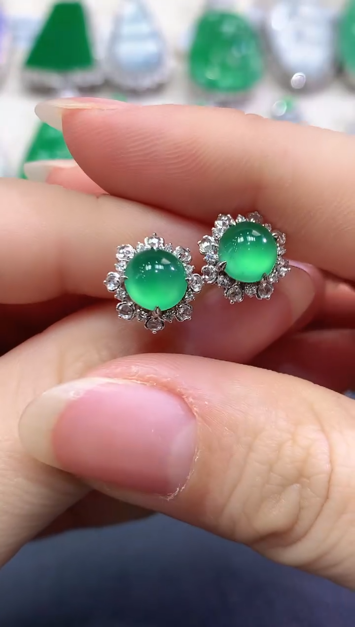 【闪购商品】翡翠耳饰18K金镶嵌C36   