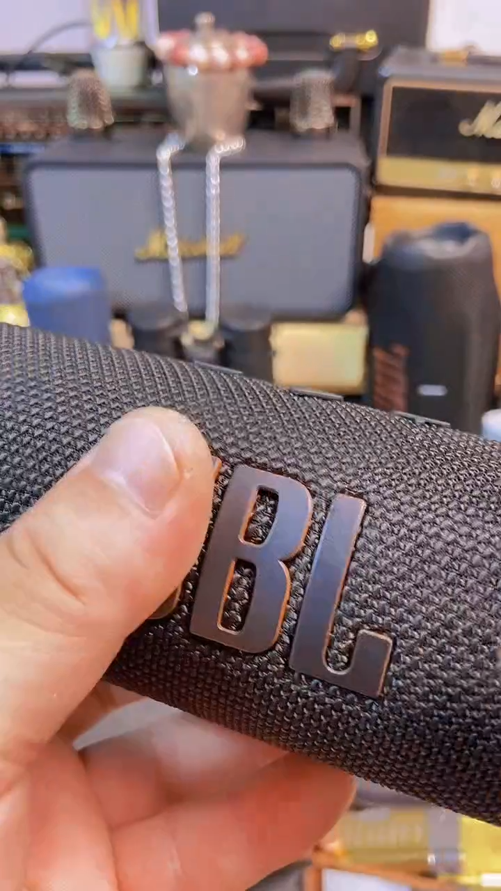 瓷片闪购商品，如图所示