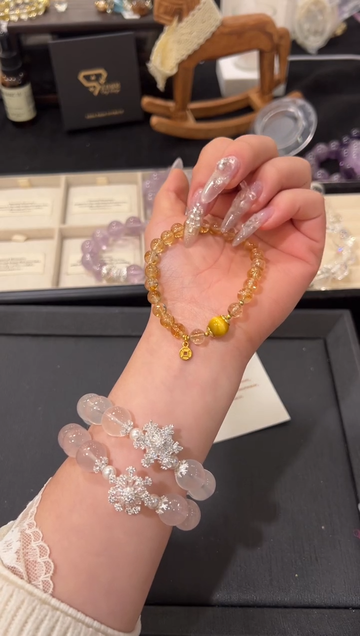 未镶嵌手链水晶黄塔设计款手串