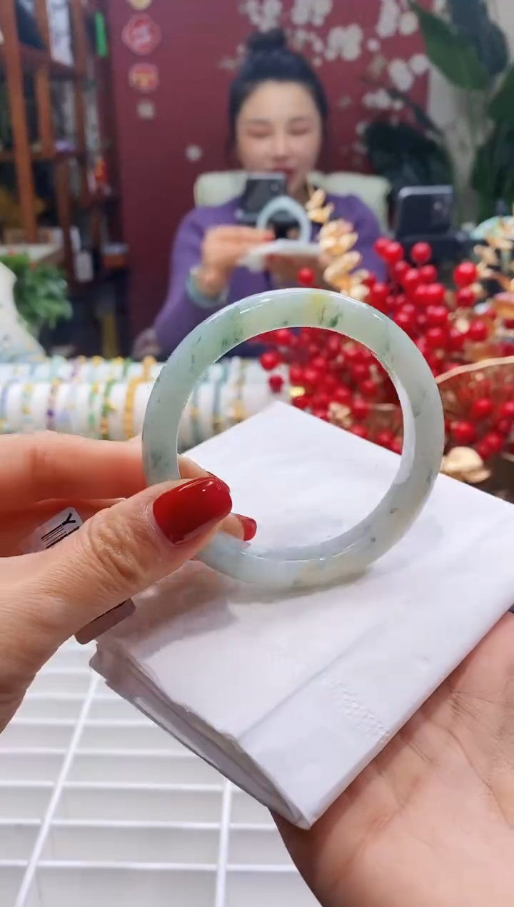 【闪购商品】翡翠手镯未镶嵌158新货5657/10.3*7.9