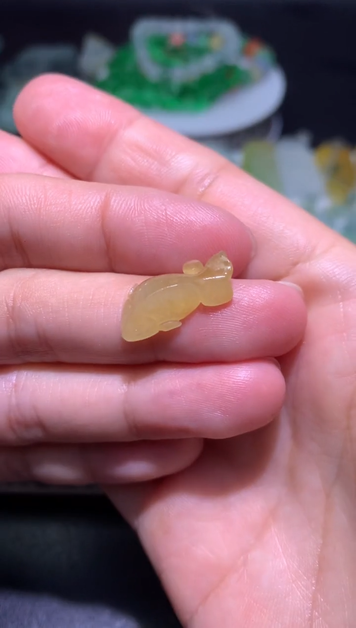 【闪购商品】定制翡翠未镶嵌毛货