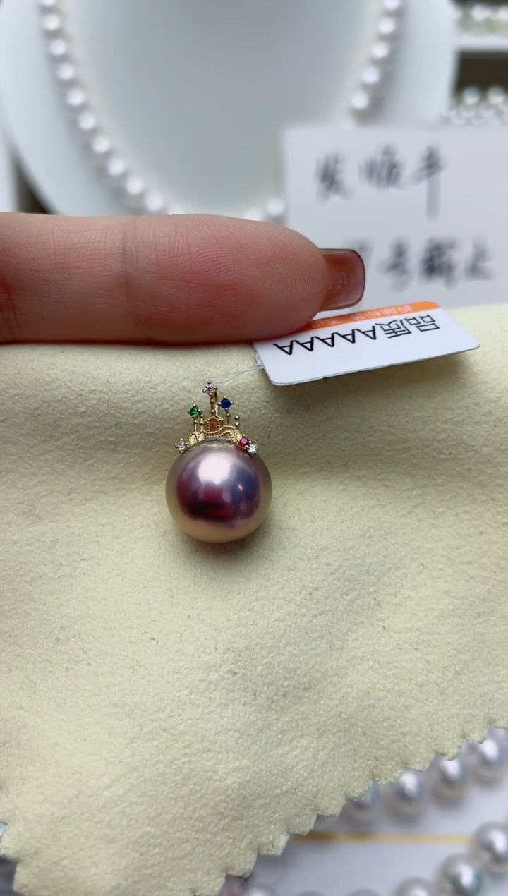 【闪购商品】淡水珍珠颈饰18K金镶嵌W100