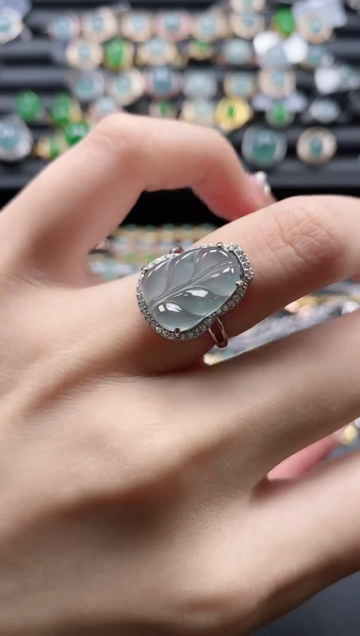 【闪购商品】翡翠戒指银S925镶嵌51151