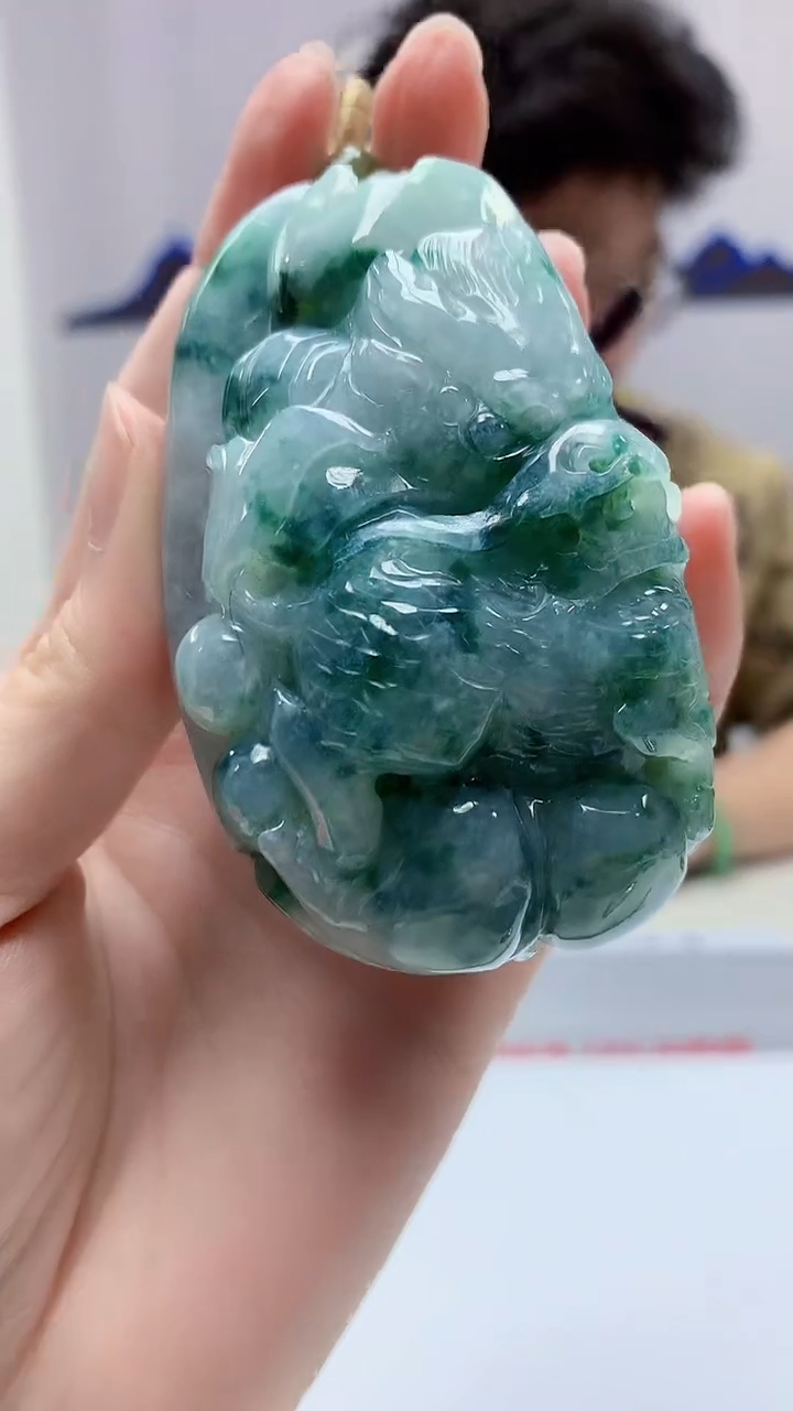 【闪购商品】定制翡翠未镶嵌4688zm-毛货挂件麒麟268