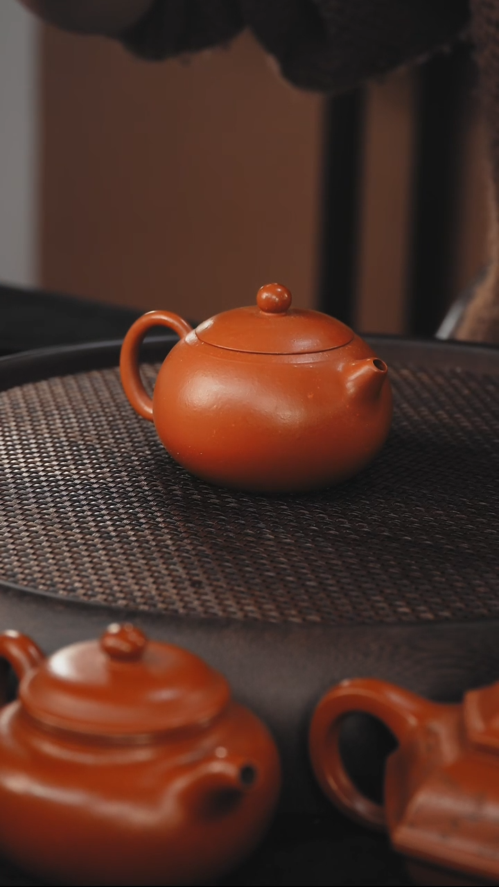 茶壶紫砂西施 朱泥