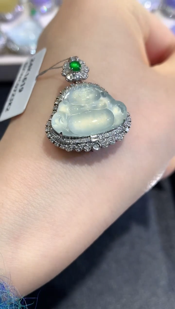 【闪购商品】翡翠颈饰18K金镶嵌C175   