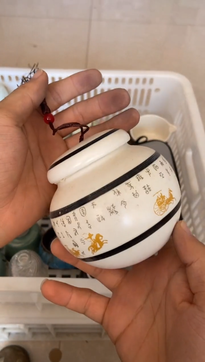 杯无运费险有瑕疵的有点脏介意勿拍