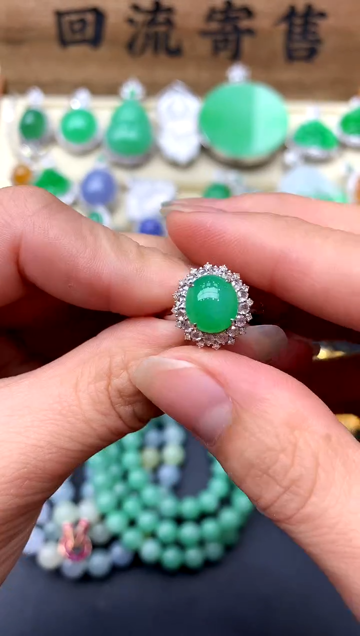 【闪购商品】翡翠戒指18K金镶嵌438-中国好珍宝