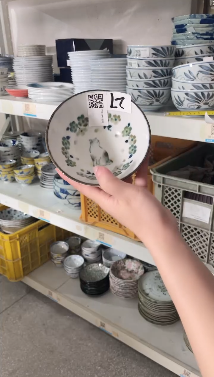 陶瓷花见猫 饭碗 微瑕