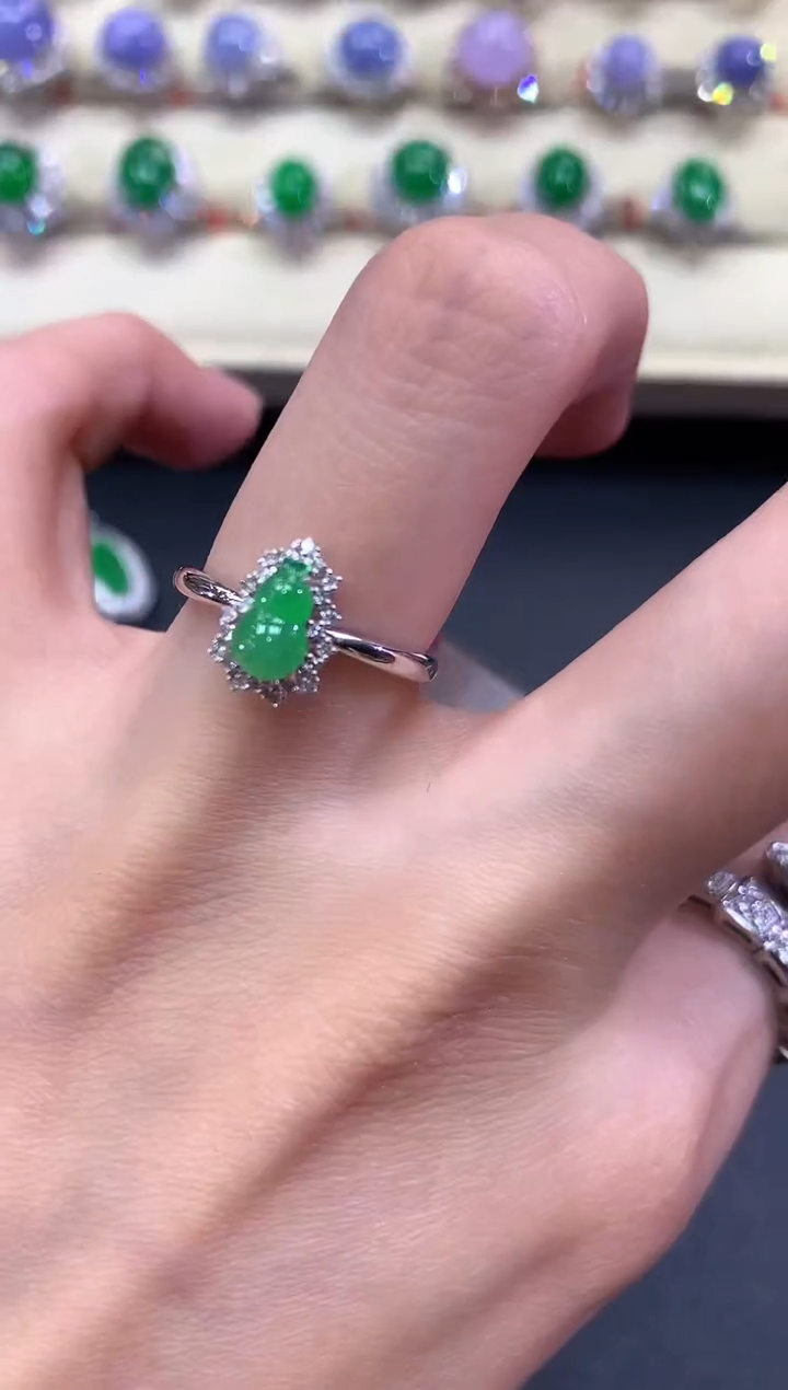 【闪购商品】翡翠戒指18K金镶嵌a29