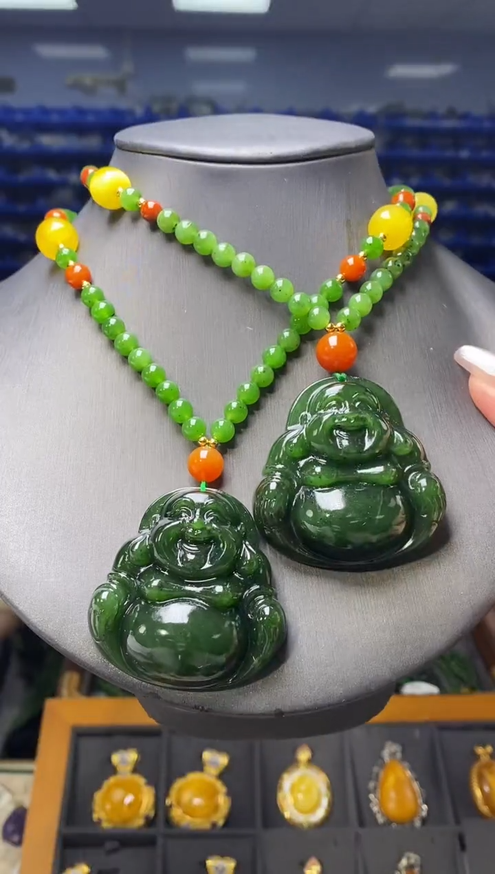 和田玉未镶嵌吊坠(不含链)   多样性发货发其一