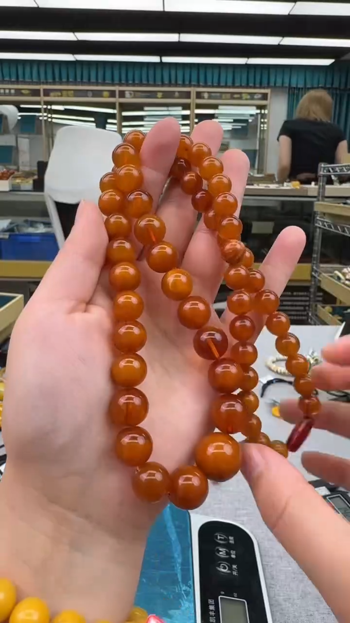 未镶嵌颈饰琥珀66秒拍号 假一罚三