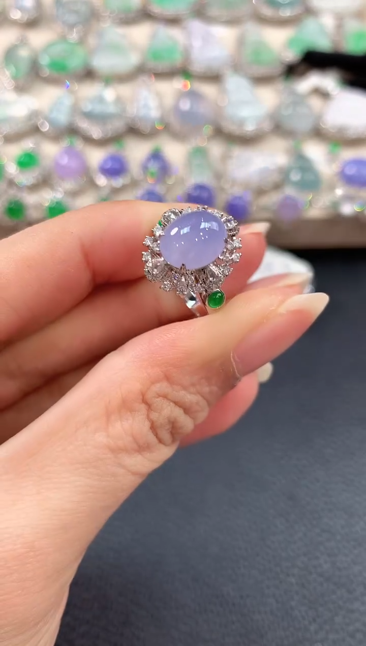 【闪购商品】翡翠戒指18K金镶嵌n11    