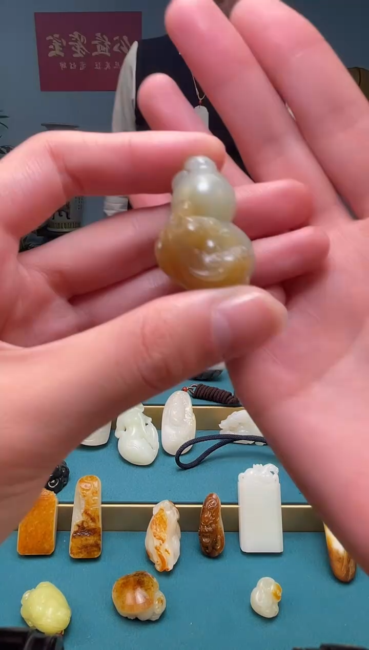 【闪购商品】和田玉颈饰未镶嵌吊坠多样性 发货拍一发一