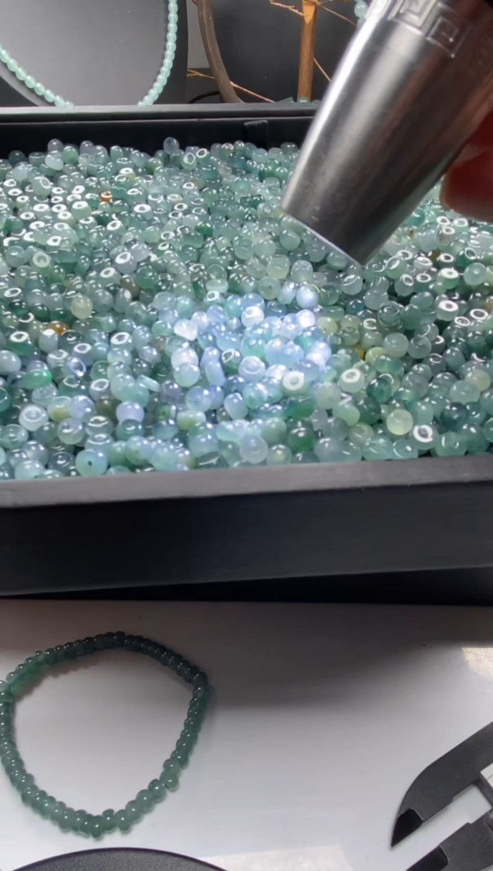 【闪购商品】翡翠手串未镶嵌多样性发货算盘珠马卡龙55颗