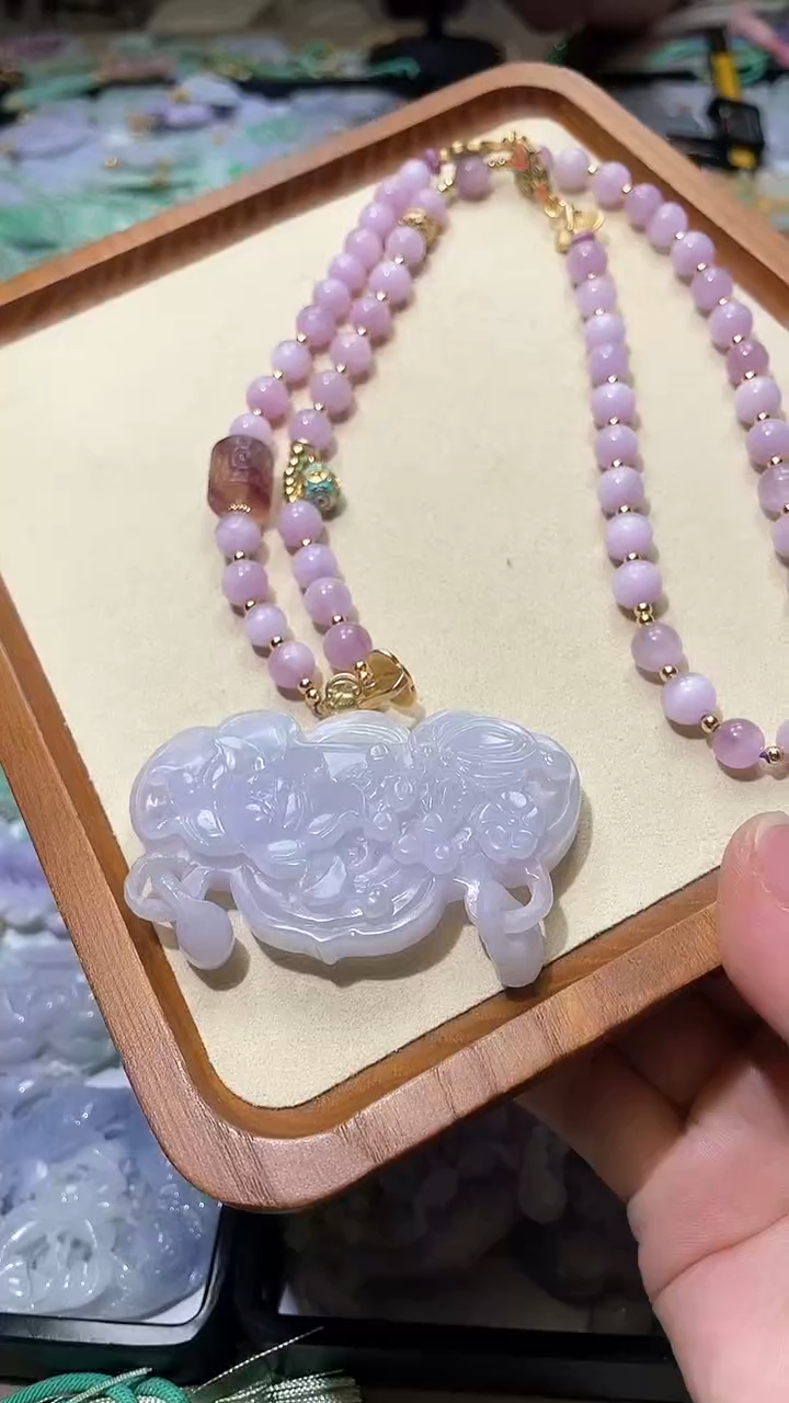 【闪购商品】翡翠颈饰未镶嵌吊坠