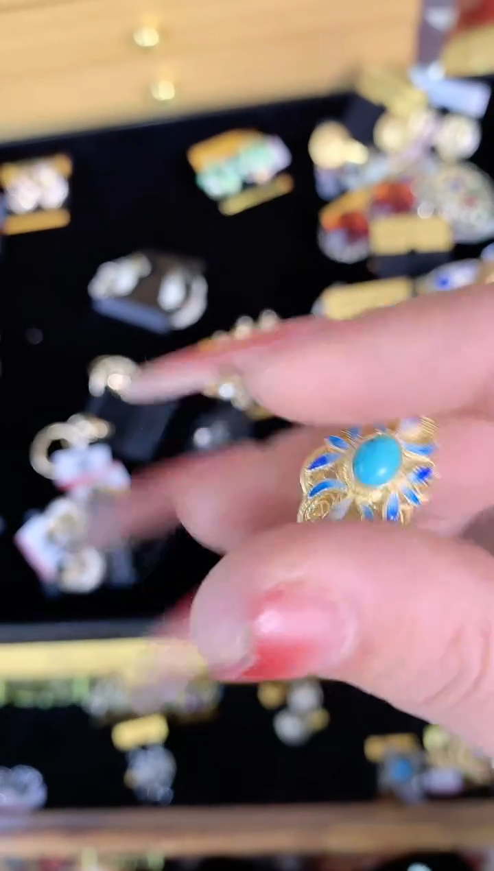 【闪购商品】瓷片楚楚中古珠宝甄选不退换