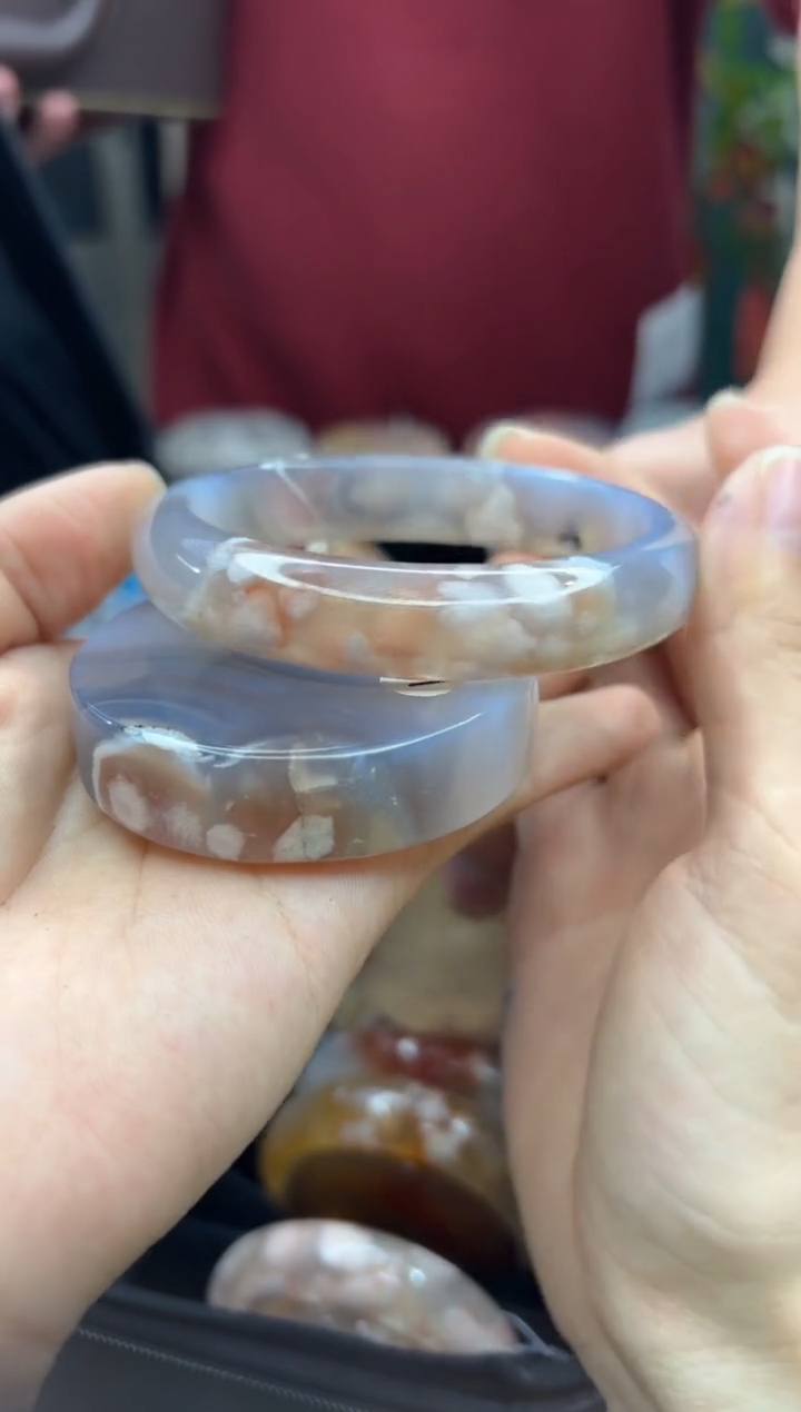 【闪购商品】石英质玉手镯未镶嵌293（61圈赠送镯心）