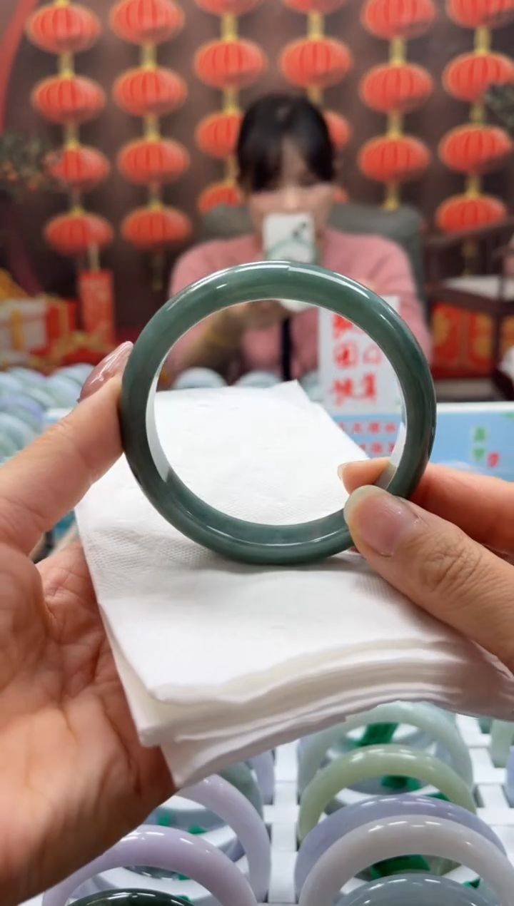 【闪购商品】翡翠手镯未镶嵌00009533