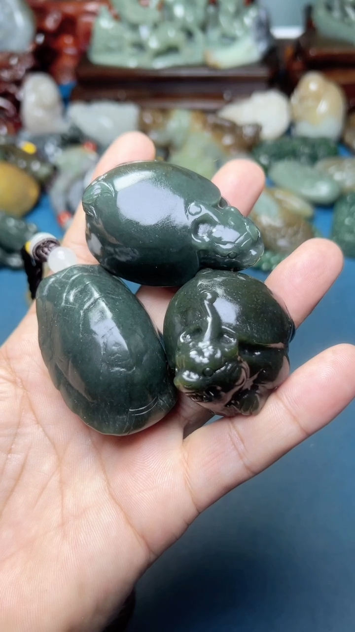 未镶嵌和田玉把件3