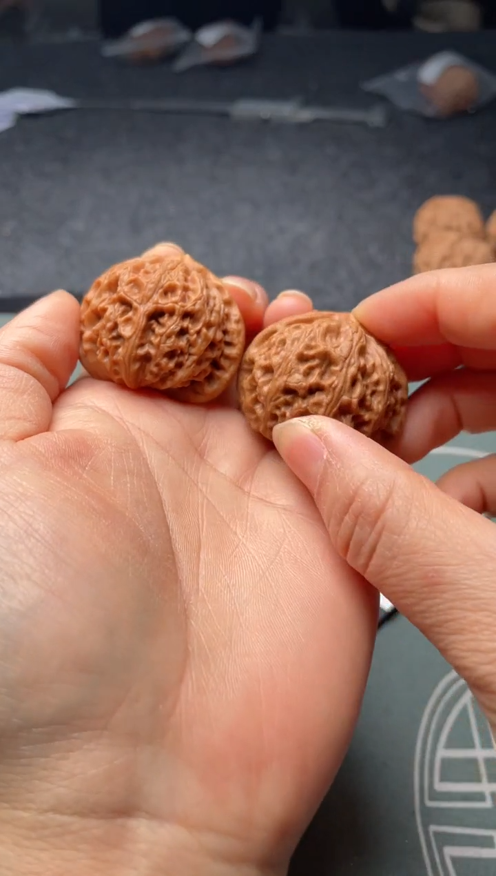 把件文玩核桃w283  宫灯   39尺