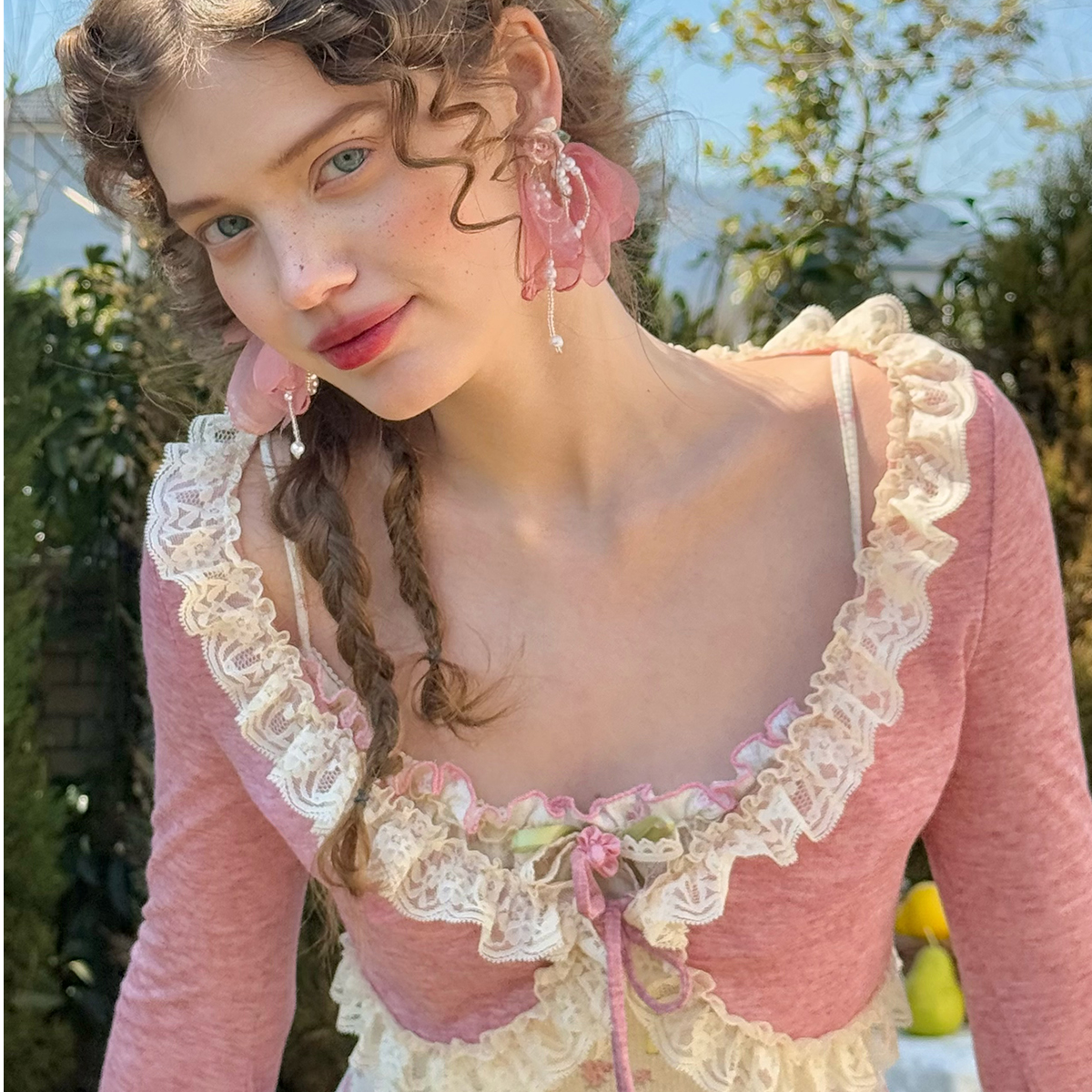 LaceMade 玫瑰小花匠 法式甜美碎花蕾丝针织短款连衣裙开衫